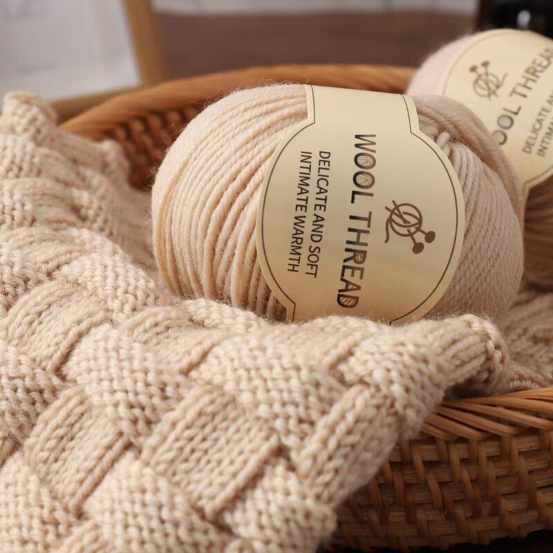 1 Gomitolo di Lana per Lavorazione a Maglia a Mano o a Macchina - Perfetto per Cappelli, Sciarpe, Maglioni e Sciarpe