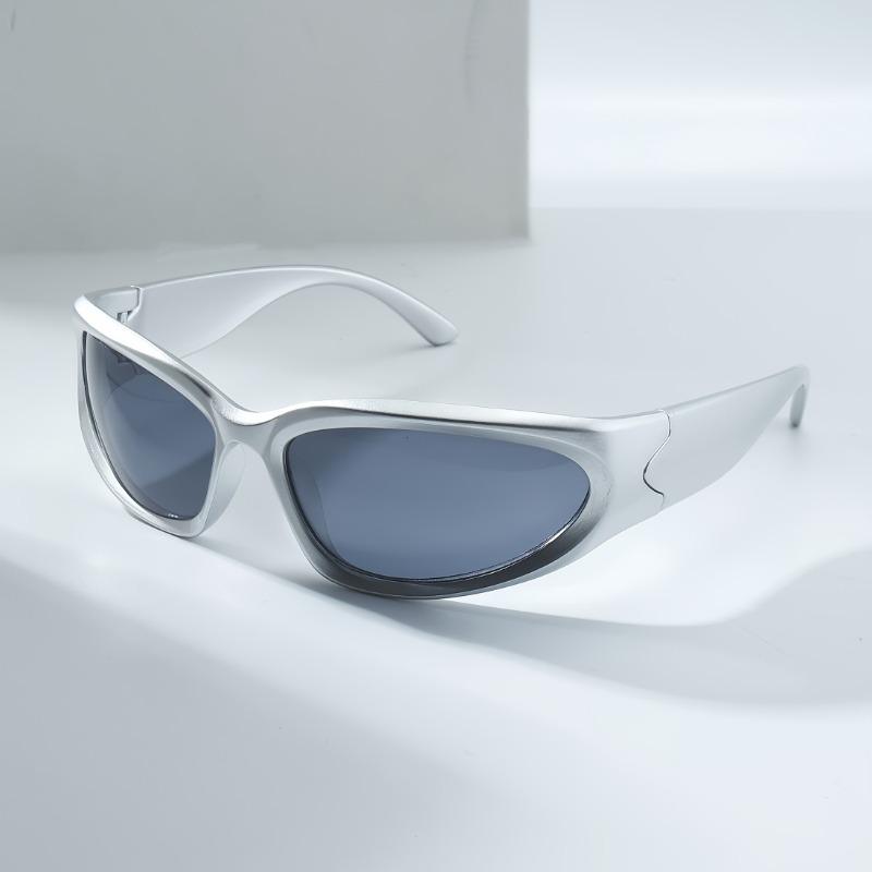 Y2K-stil Irregulær ramme Rund Sølvfargede Briller, Perfekt for konserter, fester og gaver.