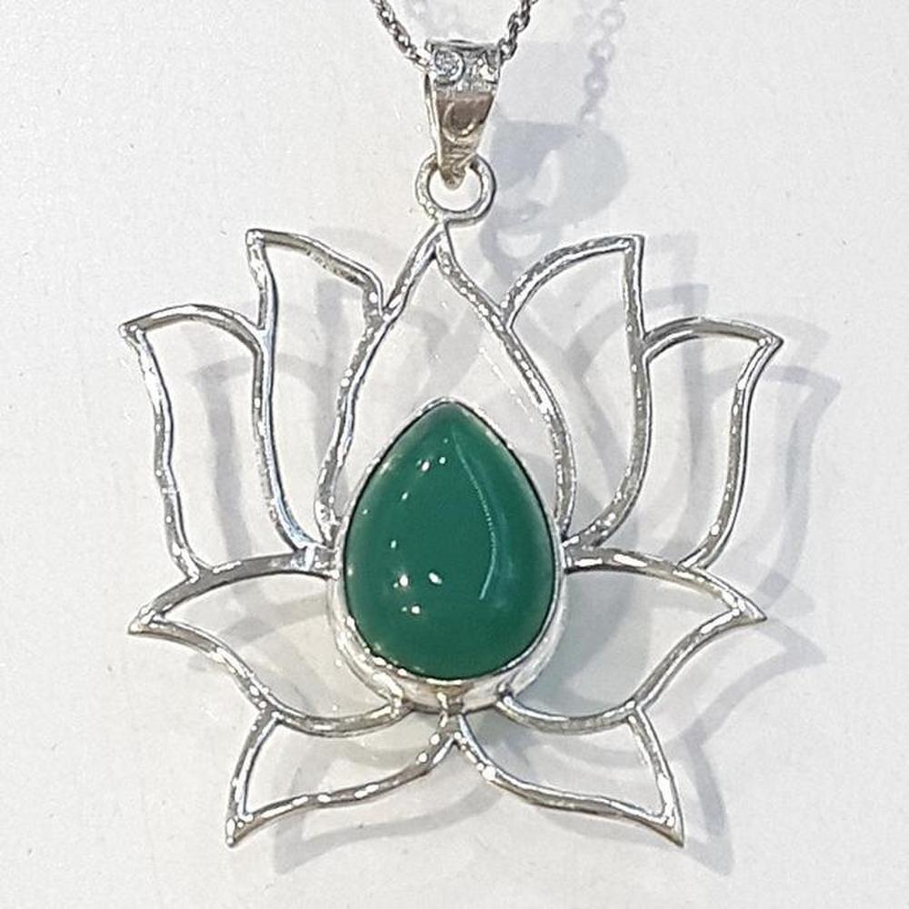 

[Bluek] Agate Chalcedony Jade Stone Pendant 230321-21 (S9865418)