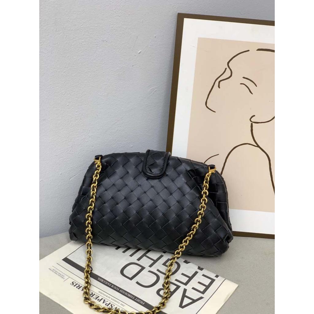 New Woven Cloud Bag Leather Chain Dumpling Bag Hand Women's Bag Shoulder Dinner Clip Bag