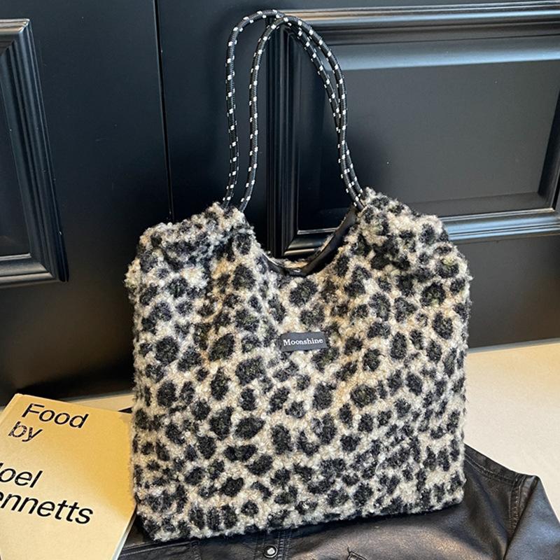 Simple and Fashionable Leopard Print Wool Bag Women's Autumn New Trendy College Style Tote Bag Large-capacity Shoulder Bag