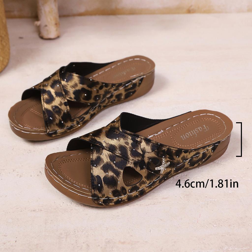 Fashion Plus Size 36-43 Leopard Print Sandals Women 2025 Summer  Lightweight Wedges Slippers Woman Cross Band Thick Sole Slides Shoes