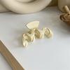 1Pcs Korean Coffee Beige Large Hair Claw Acrylic Hairpin Geometry Barrette Crab Hair Clips Headwear Womens Girl Hair Accessories