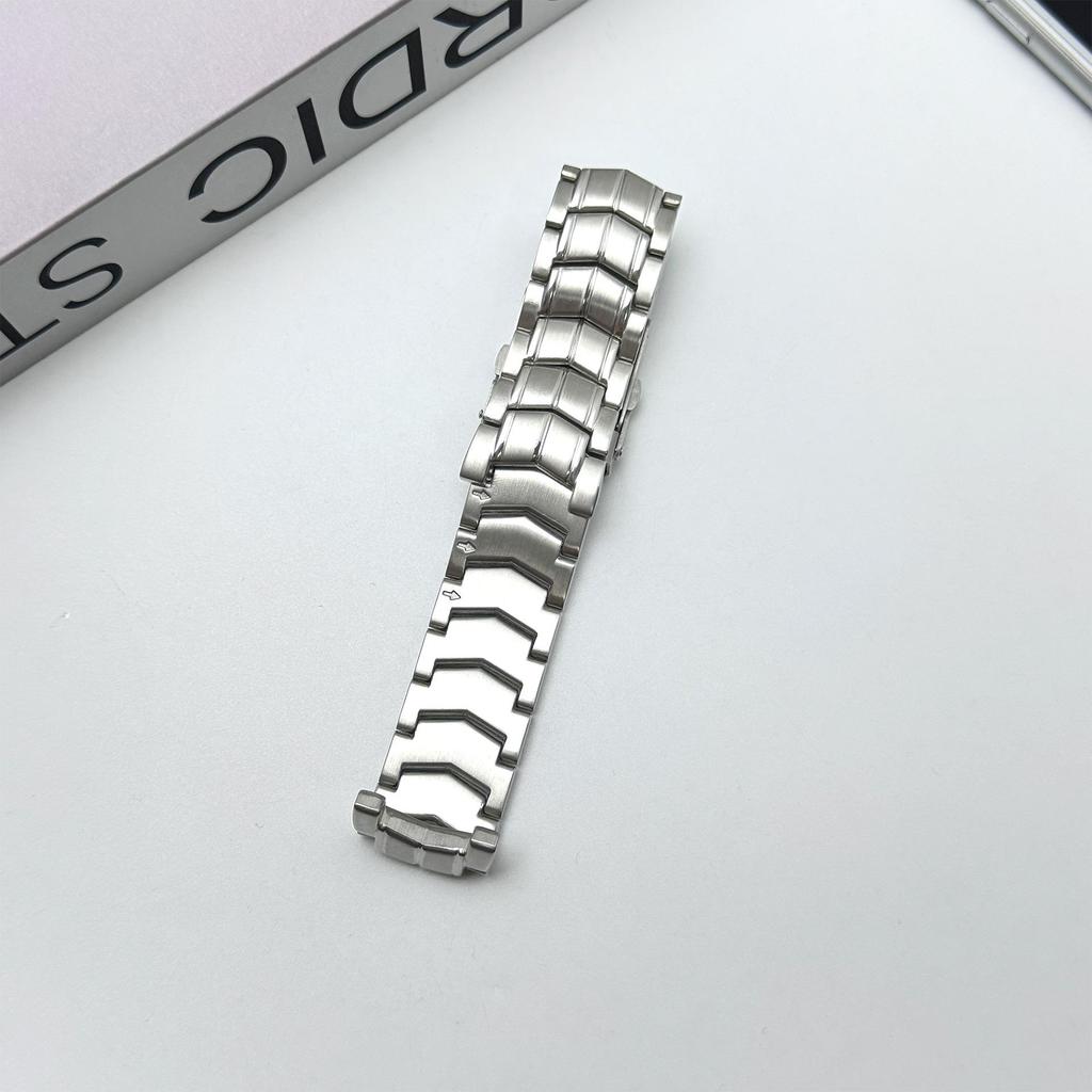 22mm Doppeldruck-Sicherheitsverschluss Edelstahl-Uhrenarmband für Casio EF-524