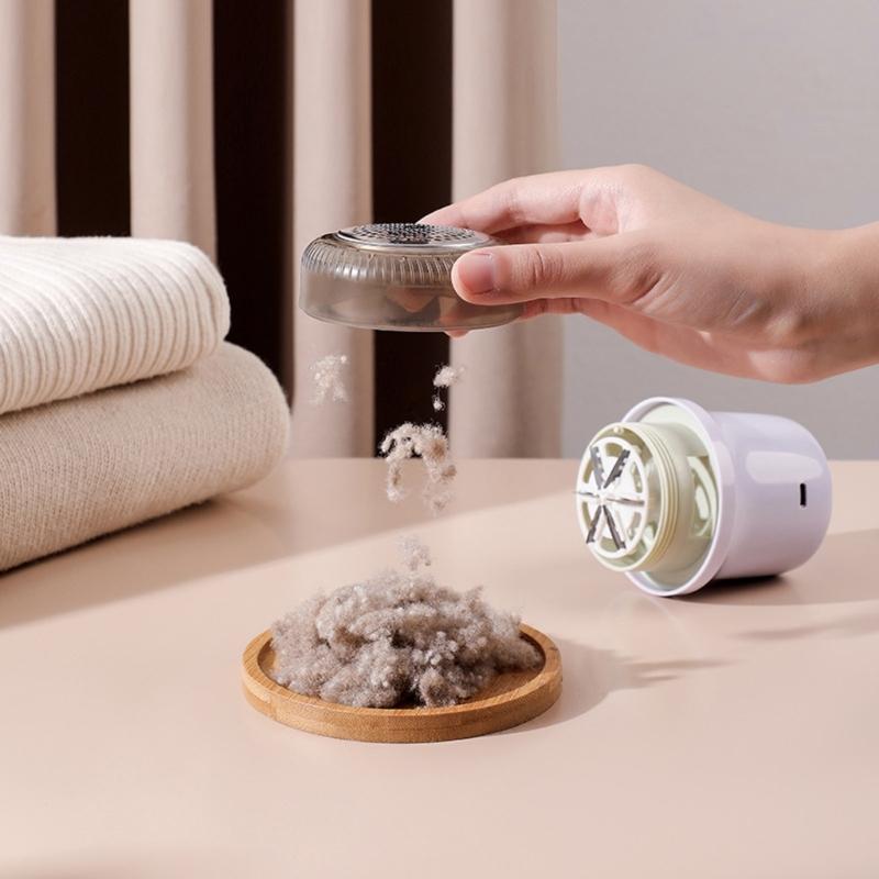 500mah Electric Lint Shaver Rechargeable Portable Lint Remover Strong Remover with LED Display for Clothes Sofa