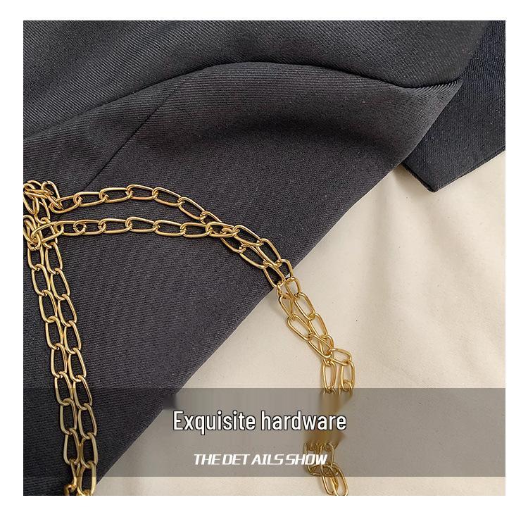 Elegante bestickte Umhängetasche mit Kettenverschluss