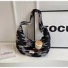 Women's Trendy Summer Dopamine Large Capacity Dumpling Bag - Versatile Crossbody & Shoulder Bag for Students