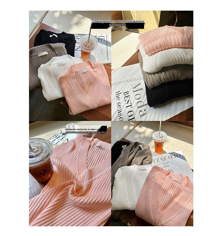 Chic V-neck Slim-Fit Long-Sleeve Knit Sweater for Women - Perfect for Autumn and Winter.