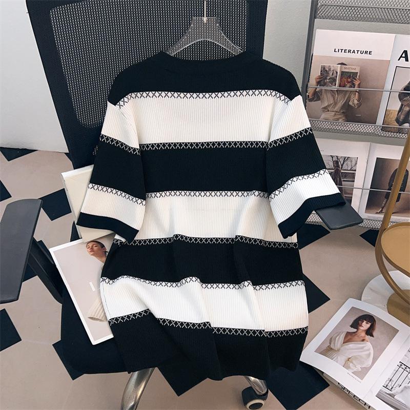 Plus Size Women's Summer Ice Silk Slimming Knit Top - Short Sleeve T-shirt