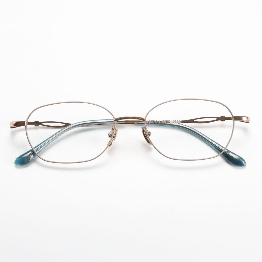 Unisex M6717S Titanium & Acetate Retro Eyeglass Frame – Prescription-friendly for Nearsightedness
