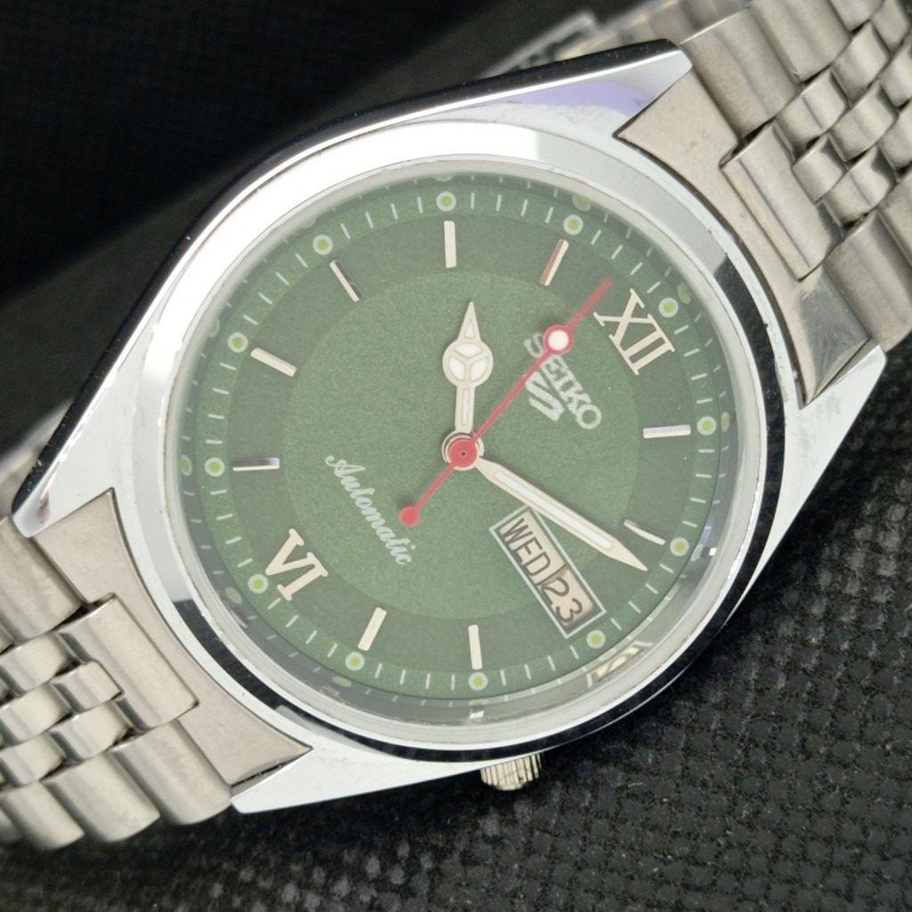 

ВОССТАНОВЛЕННЫЕ ВИНТАЖНЫЕ МУЖСКИЕ ЧАСЫ SEIKO 5 AUTOMATIC JAPAN D/D ЗЕЛЕНЫЕ 587c-a308777-2 SKU587c-a308777