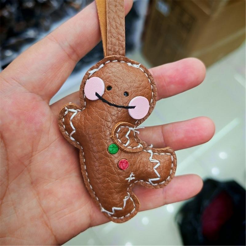 Plush Padded PU Leather Gingerbreads Man Keychain Lovely Designs Soft Materials Sturdy Hook for Keys
