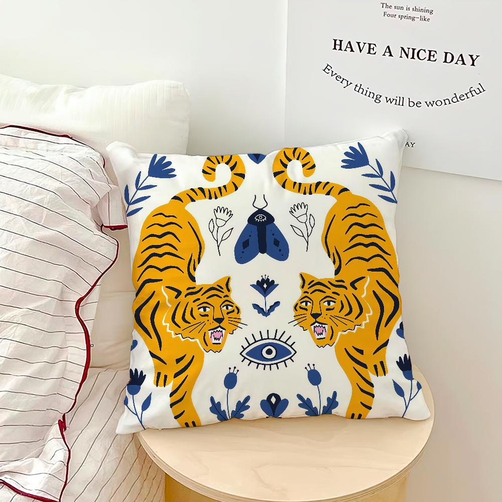 

Fashion Leopard art tiger symmetry cushion cover Comfortable soft Pillow Case for Sofa Living Room Home Decor Protective Covers 30x30CM(12x12in)