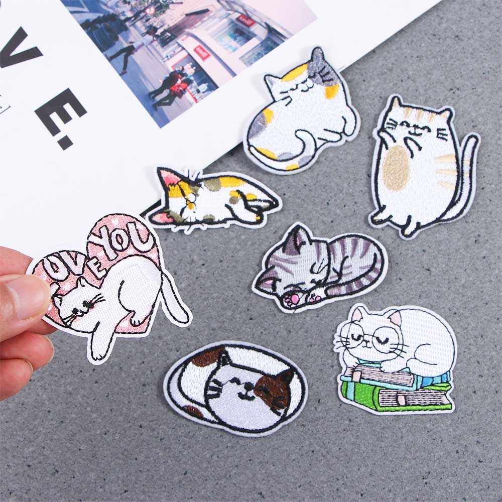 Cartoon Kitten Puppy Jeans Jacket Clothes Embroidery Iron On Sewing Embroidered Appliques Badges Patches Sewing Fabric