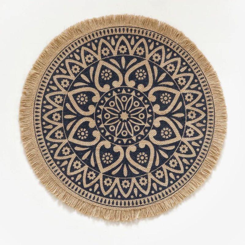 Round Embroidery Lace Table Placemat Nordic Style Non-Slip Placemat Heat Insulation Furniture Decoration Mat Coffee Cup Mats