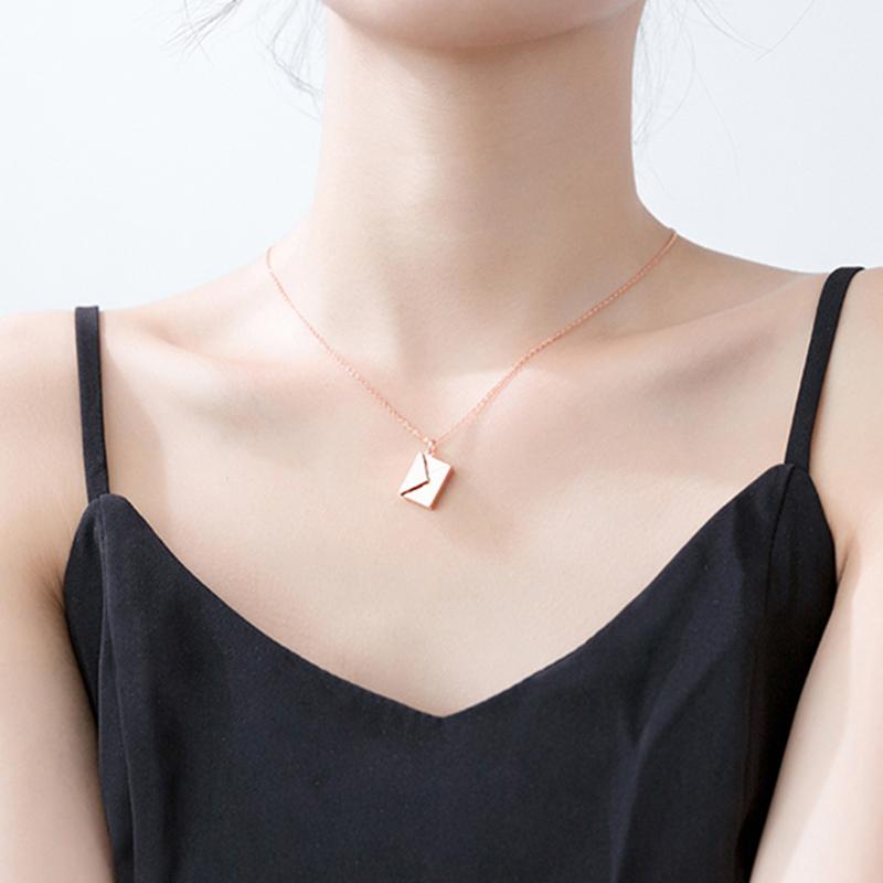 Prívesok z pravého striebra 925, dámsky obálkový prívesok s mileneckým listom Najlepšie darčeky pre priateľku