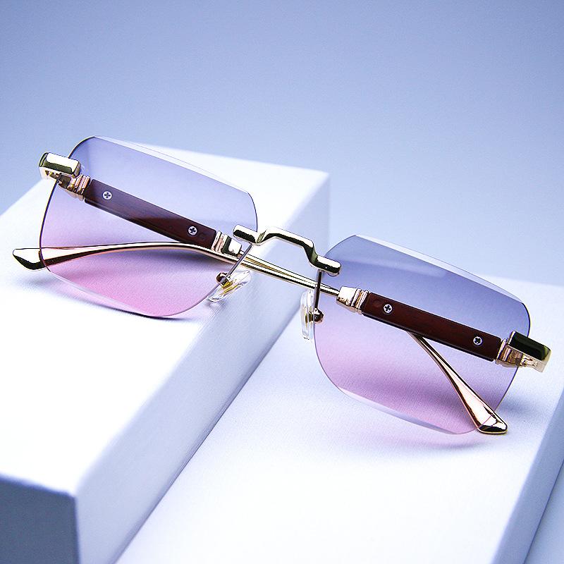 New Fashion Small Rectangle Sunglasses Men Women Vintage Square Driving Sun Glasses Luxury Brand Metal Frame UV Eyewear