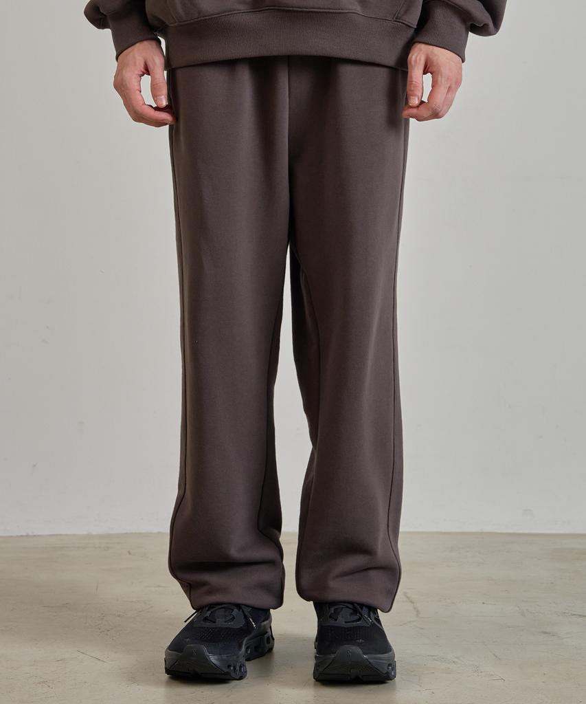 PYEON MA Recycled Sweat Jogger Pants - Brown