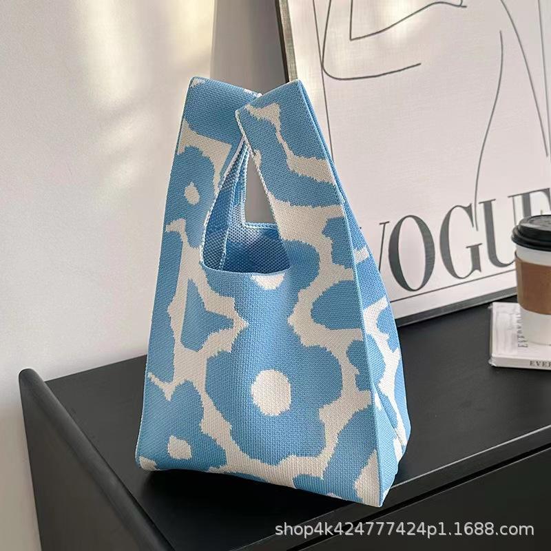 Holiday gift bag knitted bag Muse festival cute flowers to send staff handbag Korean version style gift knitted bag