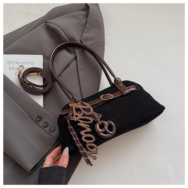 This year's popular suede handbag women's 2025 autumn new Korean version niche belt buckle shoulder messenger bag