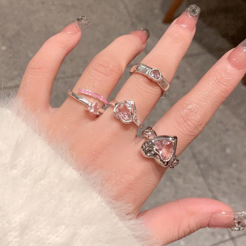 Open Chic Toe Heart Ring In Copper With Stunning Pink Diamonds For Modern Women