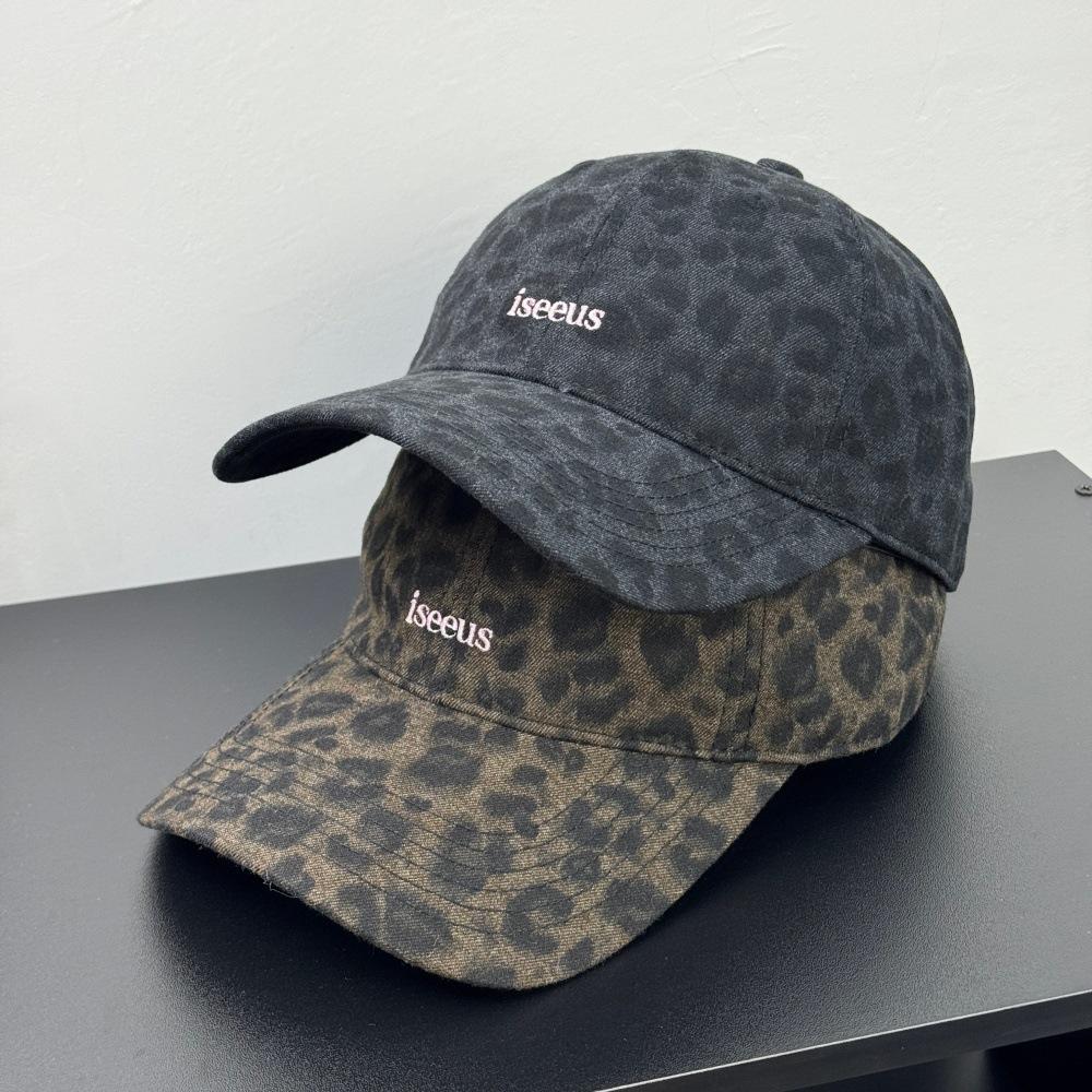Fashion Hat Korean version wide brim showing face leopard print letter iseeus letter embroidered baseball cap women soft top big head circumference