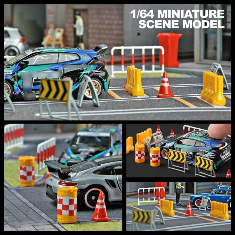 Miniature Traffic Barrier Set Warning Color Plastic Roadblocks Model Figure Props for Microlandscape Sand Table Setting