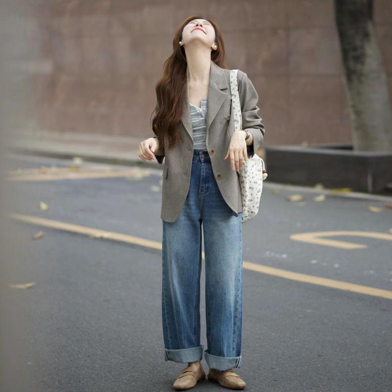 

Retro Women s Spring/Autumn Silhouette Suit Jacket: Casual, High-End, Simple Design S (80-100 jin)