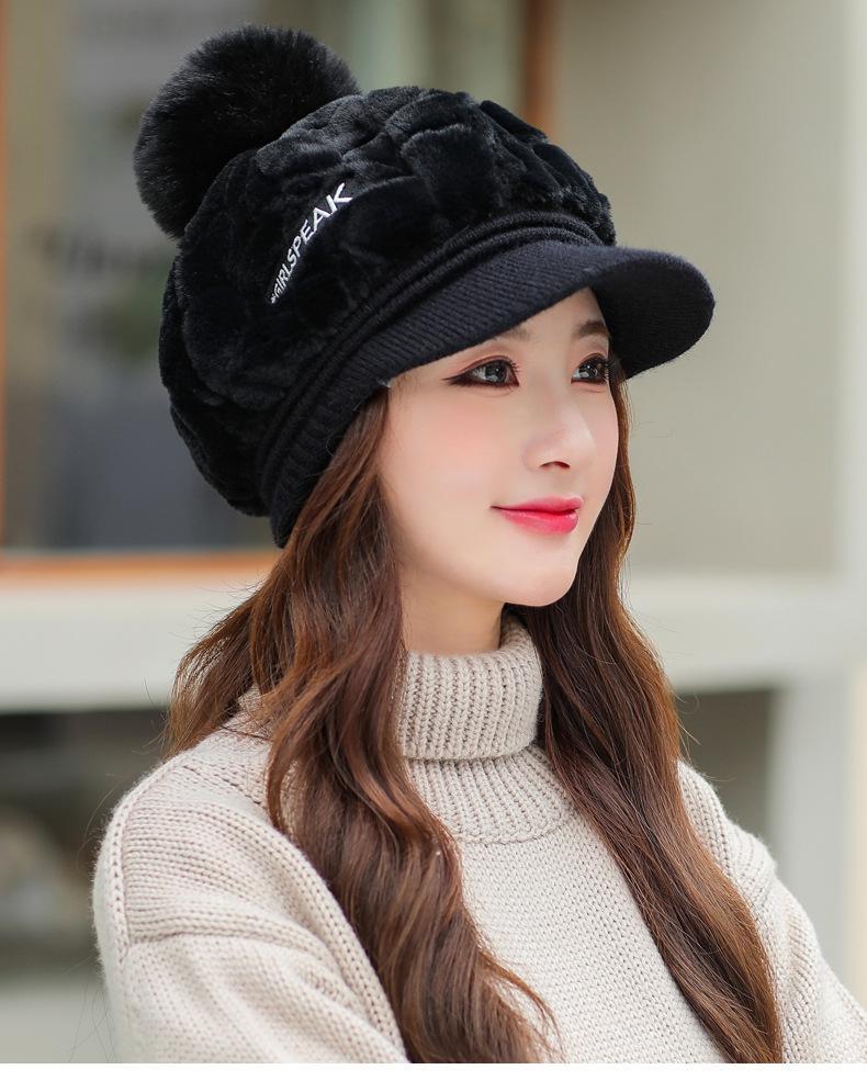 Damen Herbst und Winter Süße Kältefeste Kaninchenfellmütze mit Pompom Damenmode All Match Koreanischer Stil Dicke Warme Baseballkappe