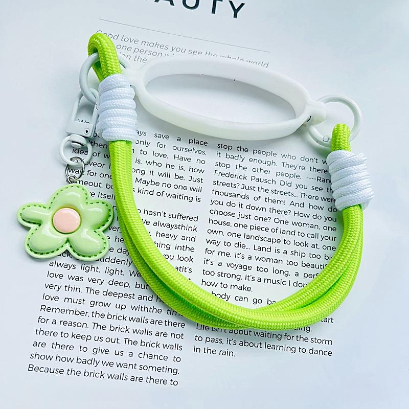 For Stanley Straw Cup Holder Cute Flower Hand-held Lanyard Silicone Cup Sleeve Suitable 6-10cm Caliber Tumblers Cup Accessories
