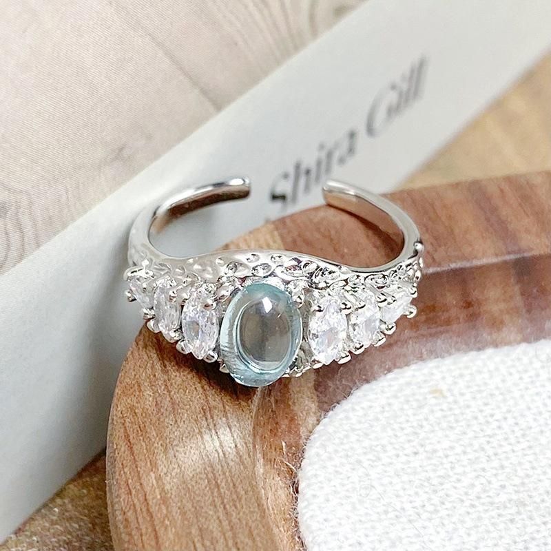 [Ring See Spiegel Diamant] Exquisiter Seeblauer Zirkon Voll Diamant Öffnungsring, Eleganter und Fortschrittlicher Nischenring
