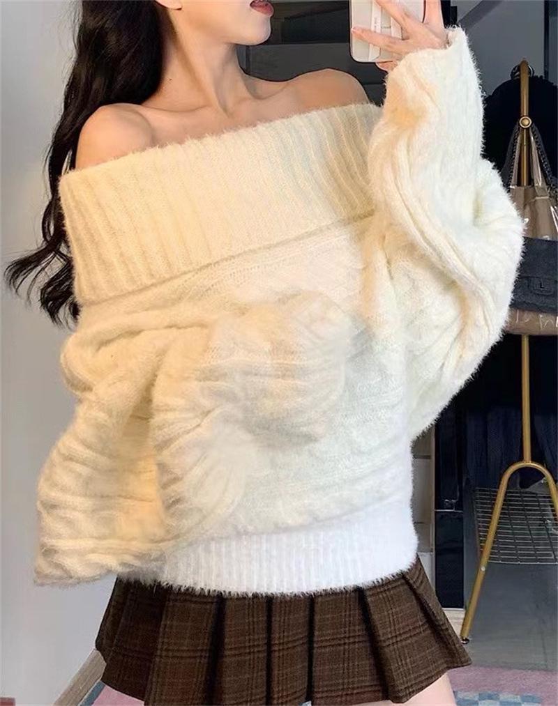 Women's Big Lapel Off-Shoulder Cable Knit Sweater: Cozy Autumn/Winter Loose Fit Pullover