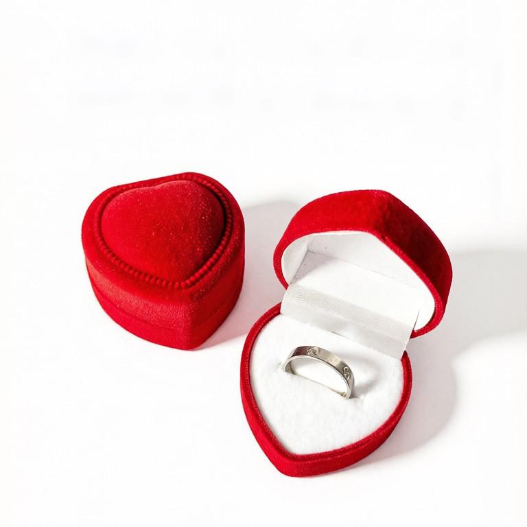 Premium Red Flocking Heart Jewelry Box for Rings and Earrings 46x46x35 mm красный