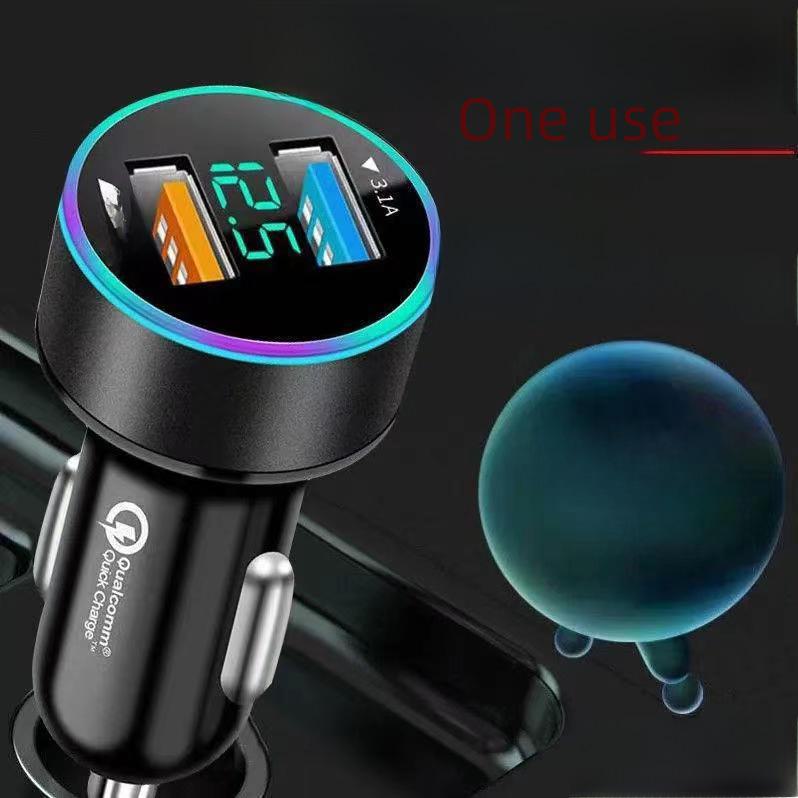 

«Автомобильное зарядное устройство QC3.0 с цифровым дисплеем — сверхбыстрое зарядное устройство для мобильных телефонов на 3,1 А» 3.1 car charger чёрный