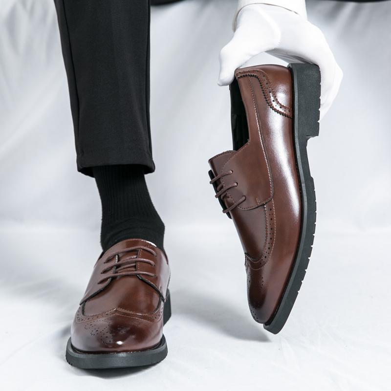 Brogue Men's formal leather shoes Trendy Youth Design Style Outdoor leisure business party Daily office wedding shoes 38-46