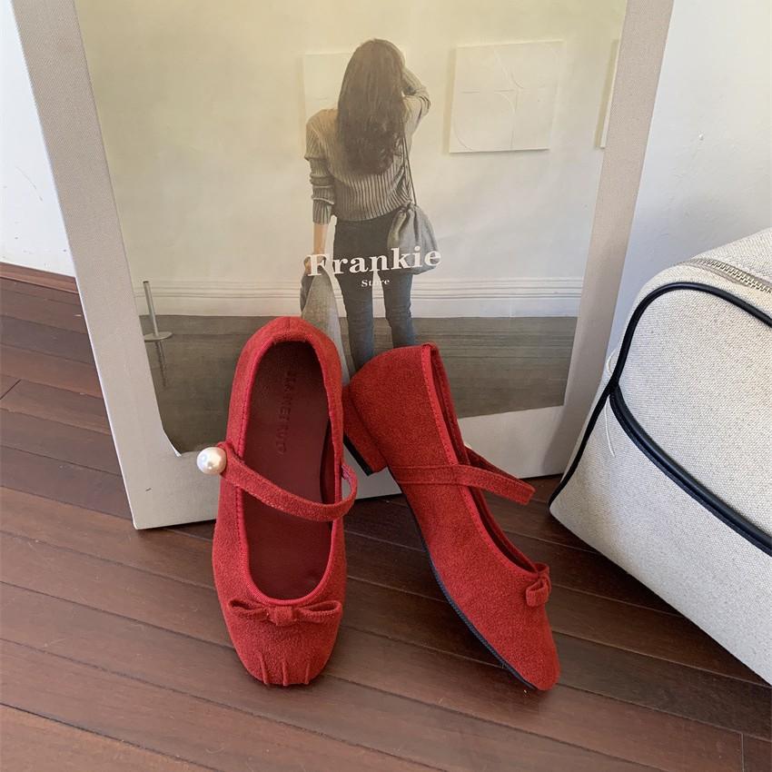 2025 new spring, autumn and winter temperament French thick heel high heel one-word buckle Mary Jane single shoes women's shoes