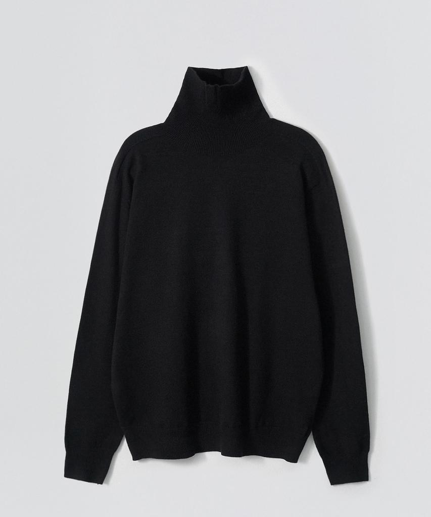 EZIO Seamless Turtle Knit_Black