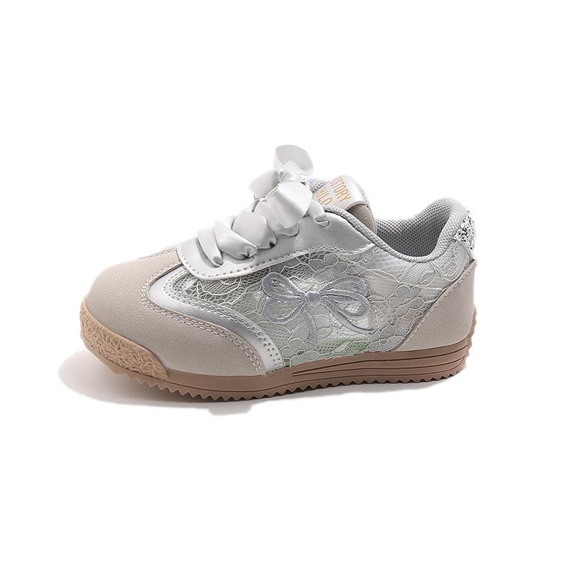 

Spring and summer sandals2026Boys casual running sandals, girls mesh breathable sports shoes, color-blocked dad shoes 26-30/Five pairs in one h срібний