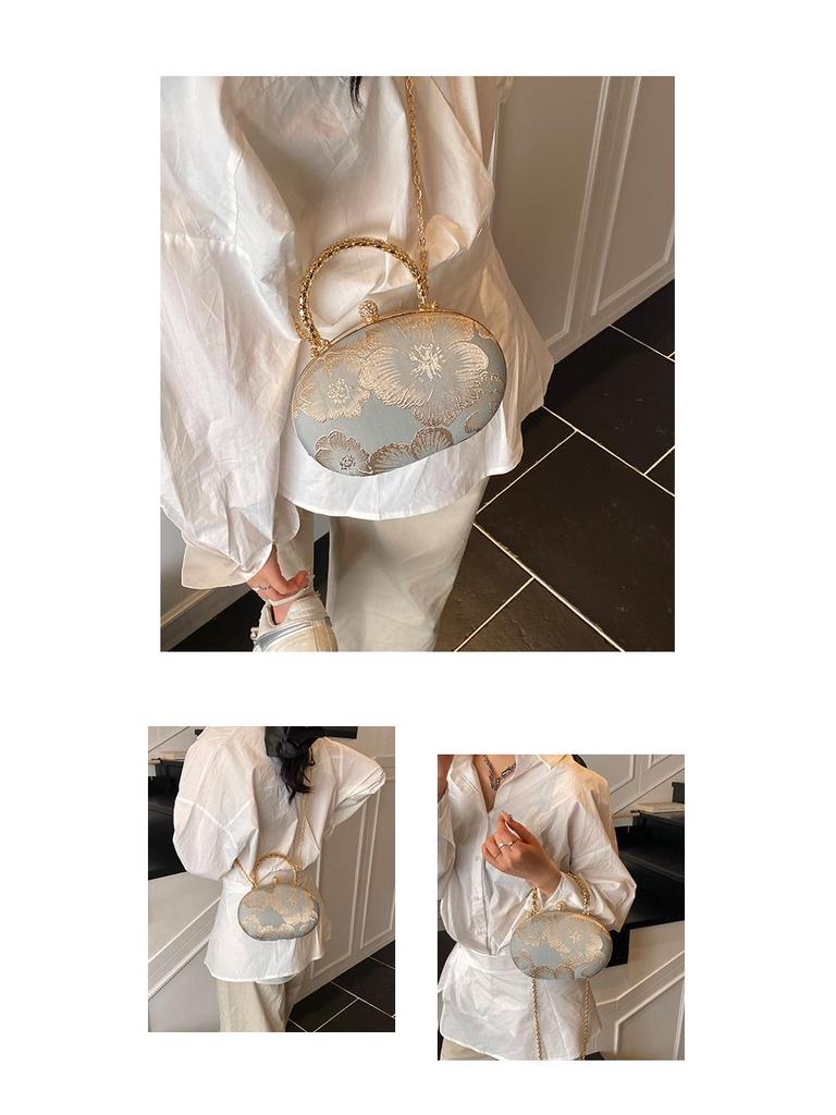 2025 New Heart-Shaped Embroidered Chain Evening Bag - Mini Crossbody & Versatile Cheongsam Handbag for Women