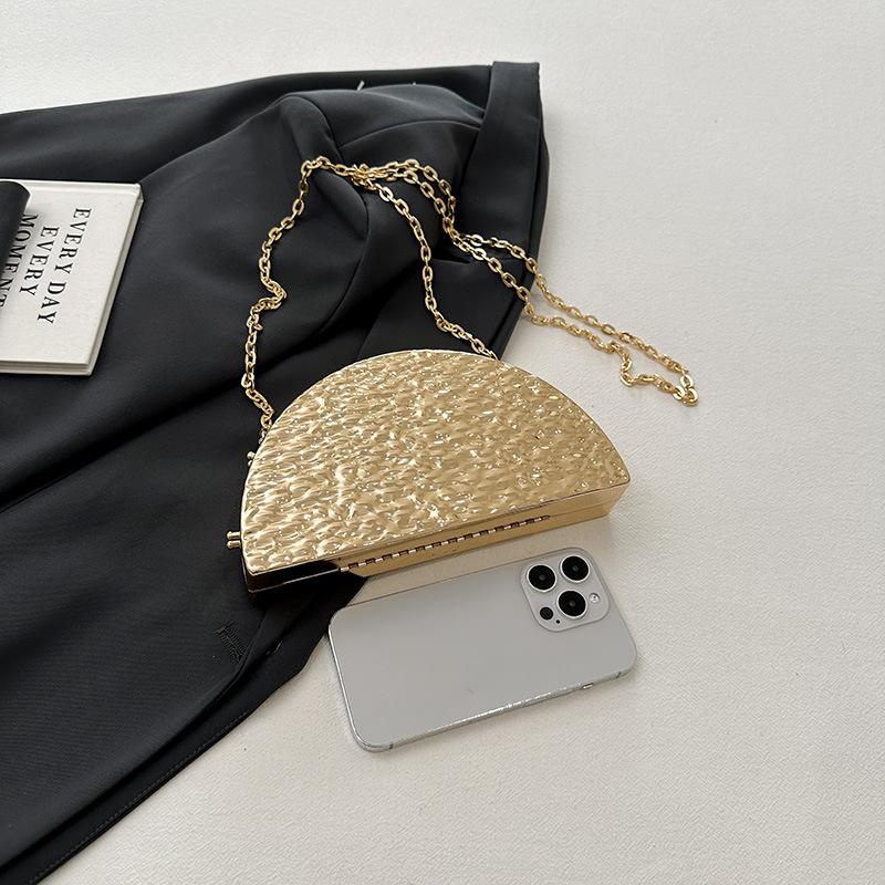 Acrylic shell bag 2025 new European and American fashion ice crack net red single shoulder women's chain dinner bag tide