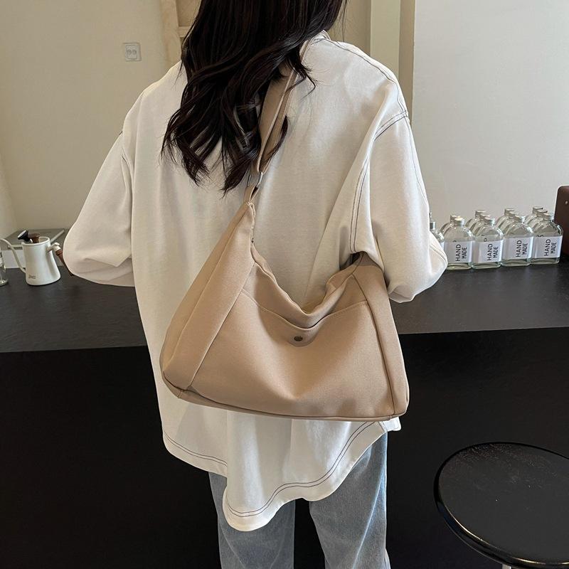 Large-capacity Bag Women's 2025 New Trend Early Autumn Niche Beautiful Shoulder Messenger Bag Casual Ins Tote Bag