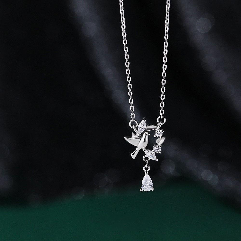 Elegant Wheat Ear Necklace: Stylish Summer Clavicle Chain - Perfect Gift for Girlfriend or Best Friend's Birthday