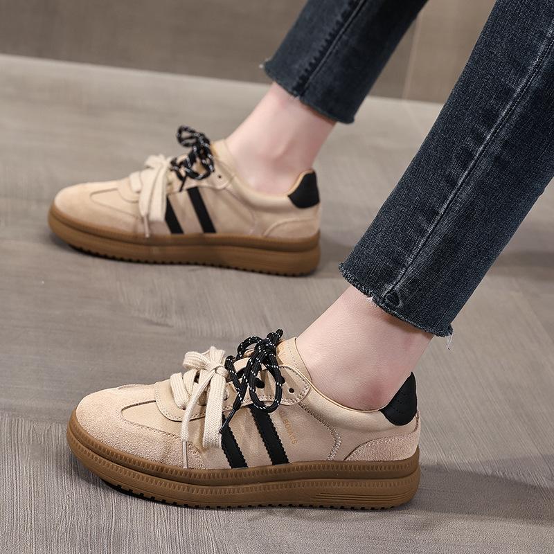 Leather Board Shoes Women's Autumn 2026 Soft-soled Versatile Women's Lace-up Casual Color Matching Sports Shoes