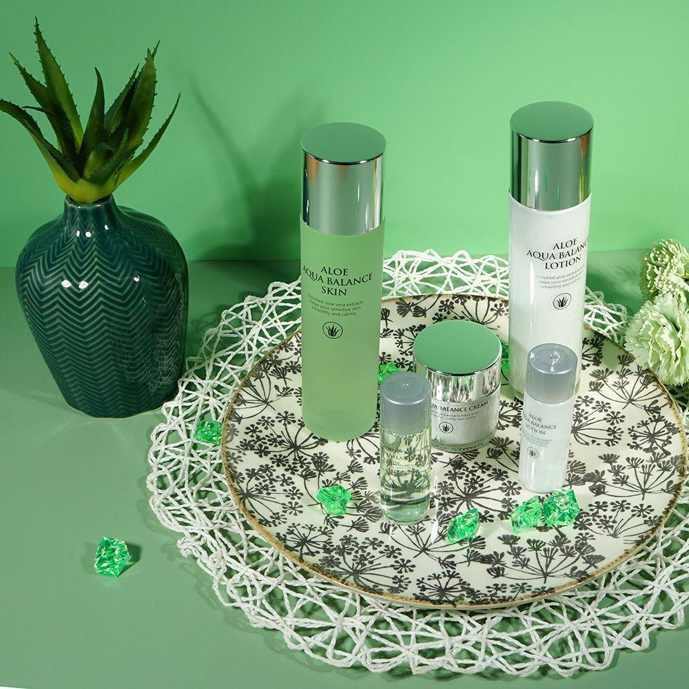 Moisturizing SSKRMFRW Tired Skin Soothing Moisturizing 3-piece Women s Set