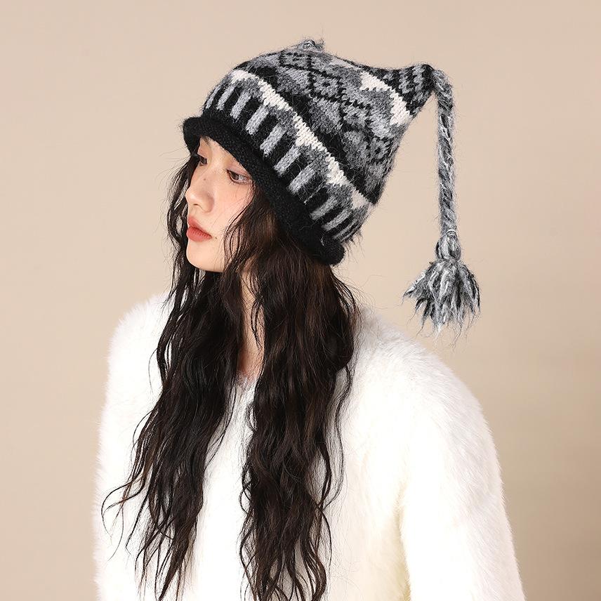 Japanese soft girl cute cat ears wool hat autumn and winter little devil hat ear protection warm concave knitted hat tide
