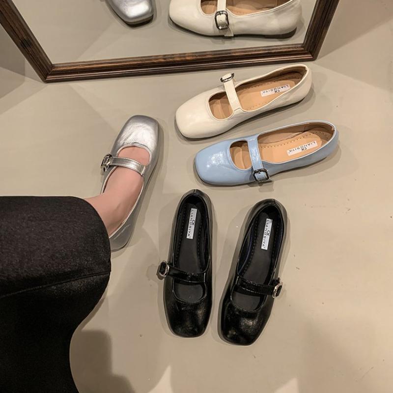 Hot Selling Shoes Woman 2025 Casual Female Sneakers Soft All-Match Shallow Mouth Flats Round Toe  French style Summer Mary Jane