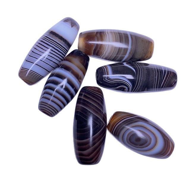 Halskette mit Dzi-Fassperlen aus blauem Chalcedon-Bänderachat mit 30-40 mm Abstandshaltern