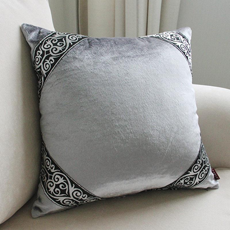 Light Luxury New Chinese-style Elegant Black Thickened Velvet Sofa Cushion Cover Pillowcase Backrests For Living Room Sofa