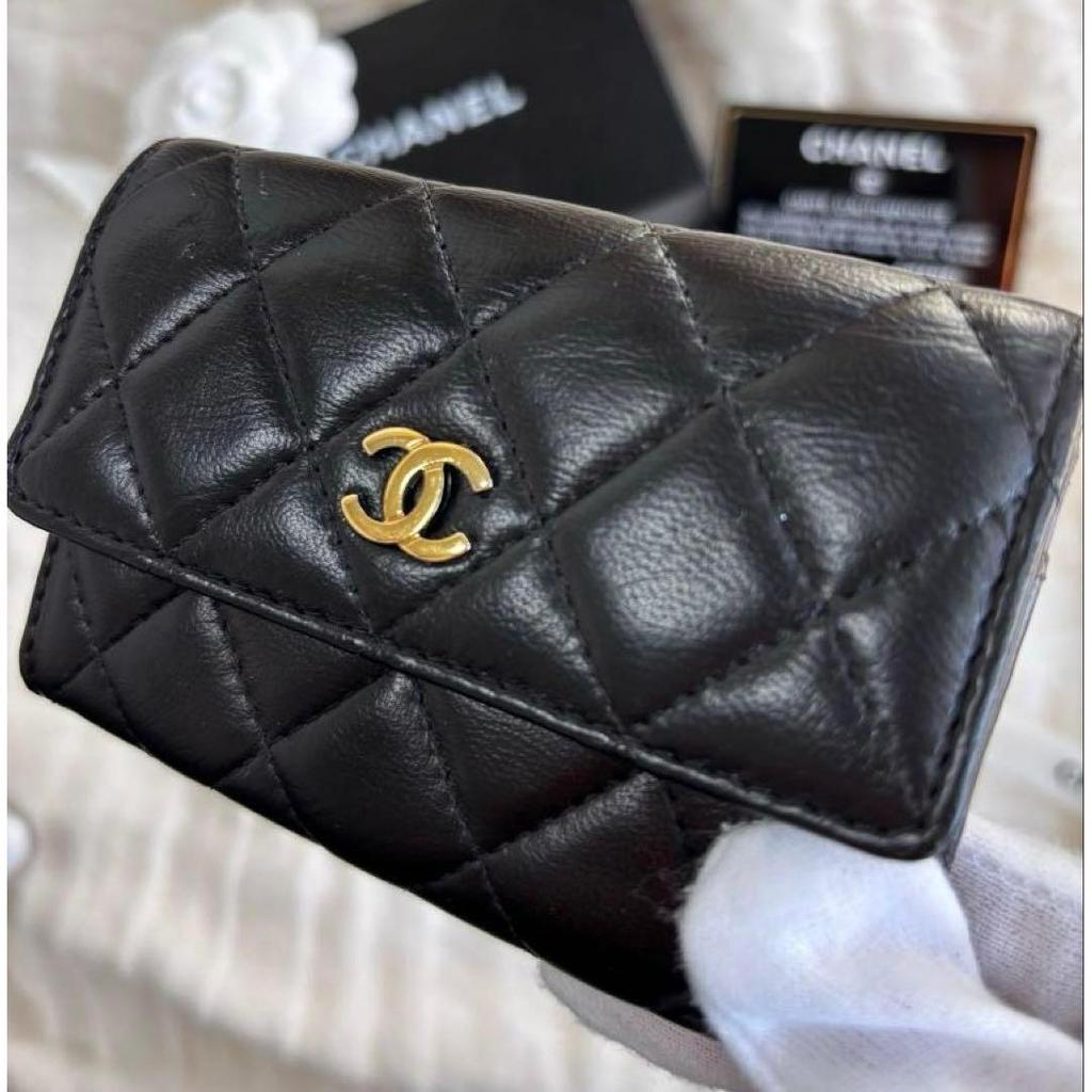 Used CHANEL Matelass Gold CC Logo Bi-fold Wallet Black Authentic