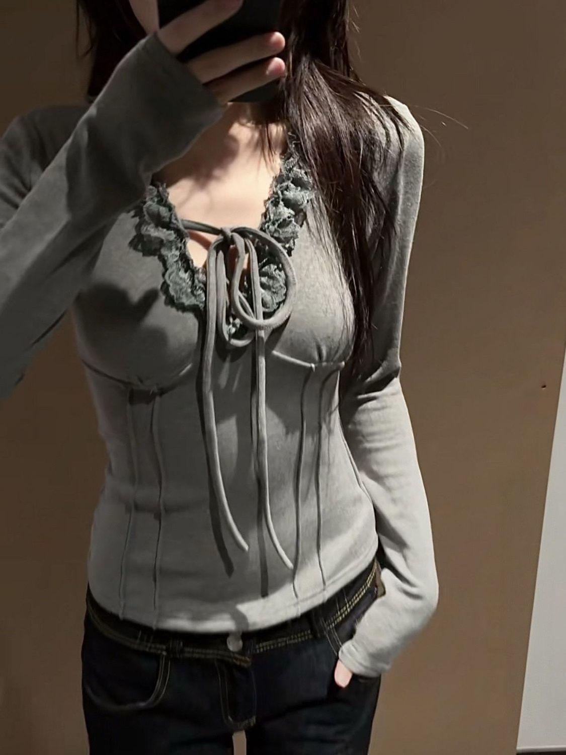 

Spicy Grey Lace Tie-Up Long Sleeve T-Shirt for Women - Slimming Autumn/Winter Style 2025 Medium серый